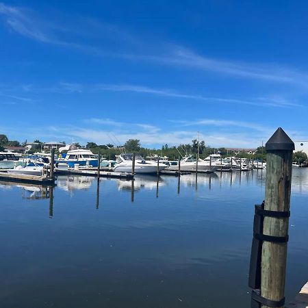 Marina Vibes - Sarasota Hotel South Bradenton ภายนอก รูปภาพ