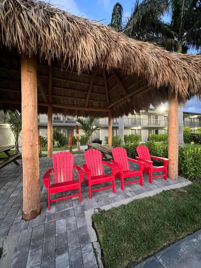 Marina Vibes - Sarasota Hotel South Bradenton ภายนอก รูปภาพ
