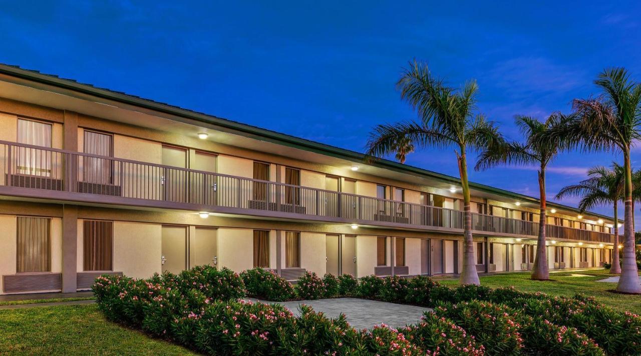 Marina Vibes - Sarasota Hotel South Bradenton ภายนอก รูปภาพ